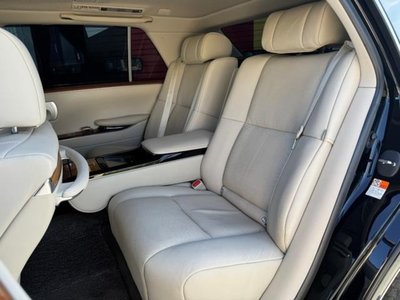 صورة 23 لـ 2019 Toyota CENTURY