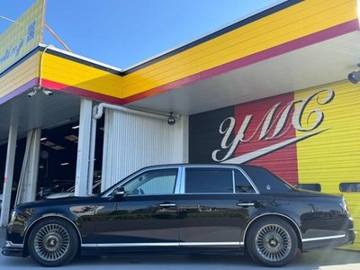 صورة 42 لـ 2019 Toyota CENTURY
