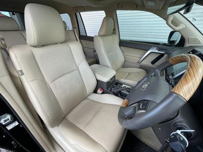 2023 Toyota LAND CRUISER PRADO thumbnail 44