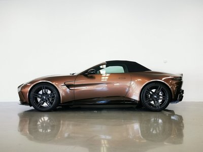 2025 Aston Martin VANTAGE — миниатюра 28