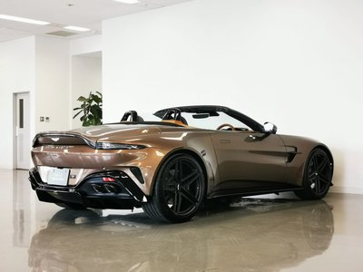2025 Aston Martin VANTAGE — миниатюра 34