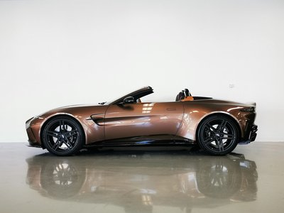 2025 Aston Martin VANTAGE — миниатюра 27