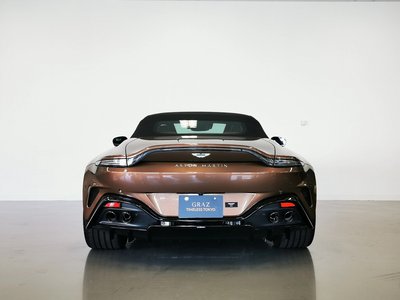 2025 Aston Martin VANTAGE — миниатюра 32