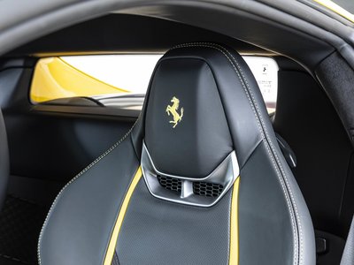 صورة 3 لـ 2025 Ferrari 296 GTB