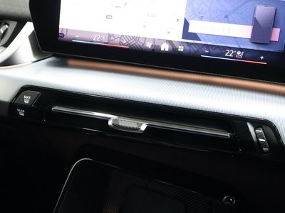 2025 BMW IX2 缩略图 51