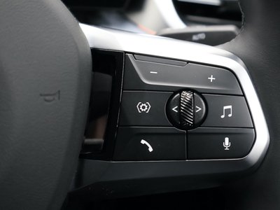 2025 BMW IX2 缩略图 45