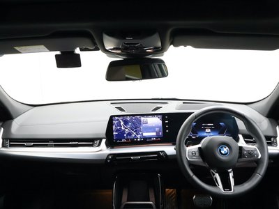 2025 BMW IX2 缩略图 14