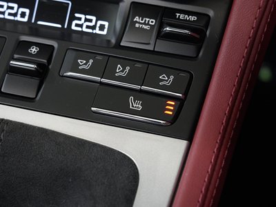 2020 Porsche 718 SPYDER 照片 37