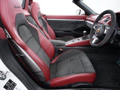 2020 Porsche 718 SPYDER 照片 2