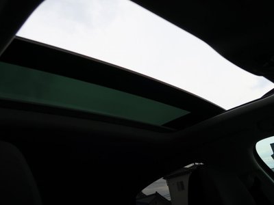 2025 AUDI A8 缩略图 12