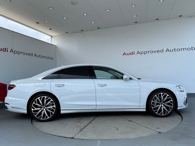 2024 AUDI A8 photo 8