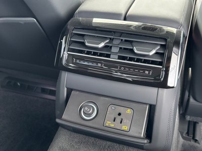 2024 AUDI A8 thumbnail 60