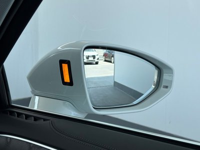 2024 AUDI A8 photo 14