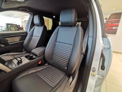 2024 LAND Rover DISCOVERY SPORT thumbnail 32