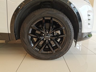 2024 LAND Rover DISCOVERY SPORT photo 9