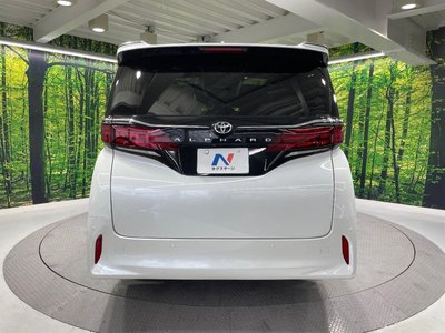 صورة 17 لـ 2024 Toyota ALPHARD