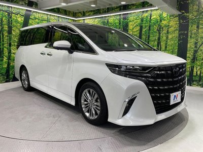 صورة 70 لـ 2024 Toyota ALPHARD