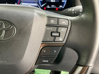 صورة 46 لـ 2024 Toyota ALPHARD