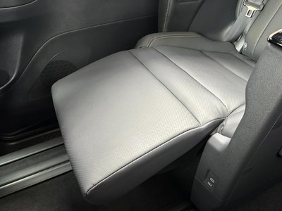 2024 Toyota ALPHARD 缩略图 50