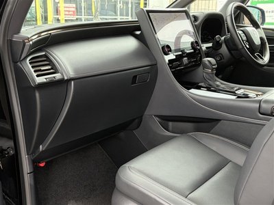 2024 Toyota ALPHARD 缩略图 12