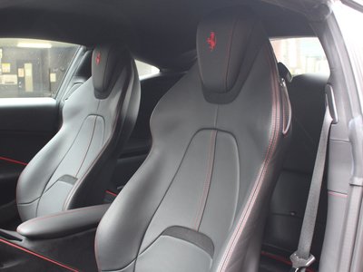 2021 Ferrari ROMA — миниатюра 21