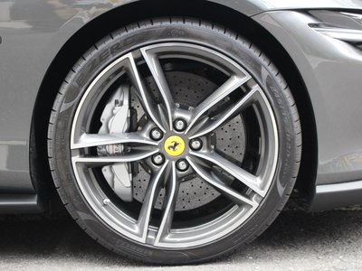 2021 Ferrari ROMA — миниатюра 23