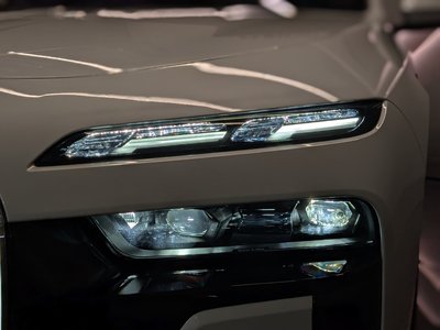 2025 BMW 7 SERIES thumbnail 39