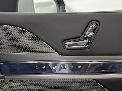 2025 BMW 7 SERIES thumbnail 27
