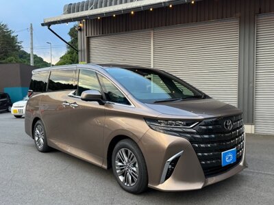2024 Toyota ALPHARD — фото 1