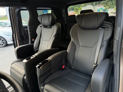 2024 Toyota ALPHARD — фото 16