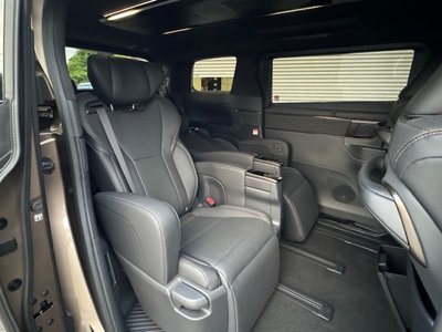 2024 Toyota ALPHARD — фото 14