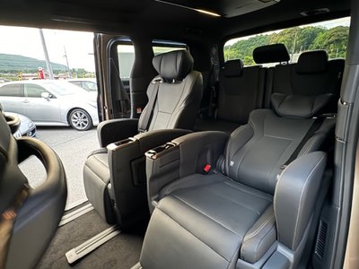 2024 Toyota ALPHARD — фото 12
