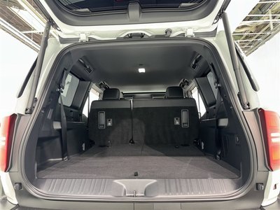 2025 Toyota LAND CRUISER 250 thumbnail 35