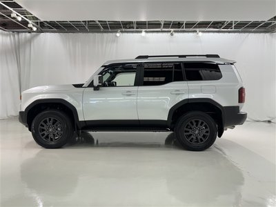 2025 Toyota LAND CRUISER 250 photo 5
