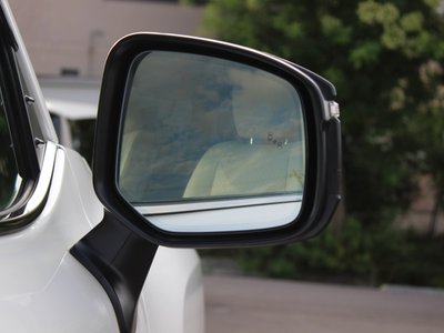 صورة 23 لـ 2023 Toyota LAND CRUISER 300