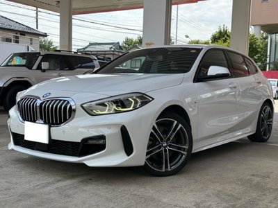 2021 BMW 1 SERIES photo 1
