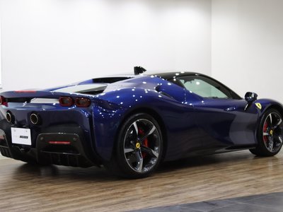 2021 Ferrari SF90 STRADALE 照片 34