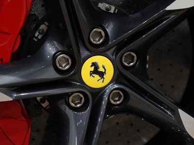 2021 Ferrari SF90 STRADALE 照片 63