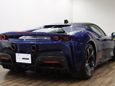 2021 Ferrari SF90 STRADALE 照片 35