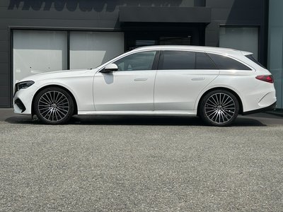 2026 Mercedes-BENZ E-CLASS photo 3