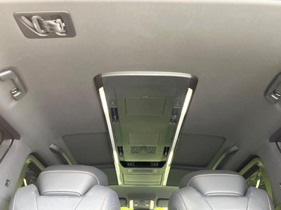 صورة 47 لـ 2025 Toyota ALPHARD