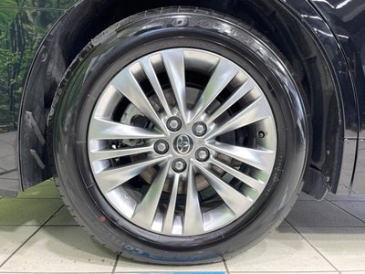 صورة 29 لـ 2025 Toyota ALPHARD