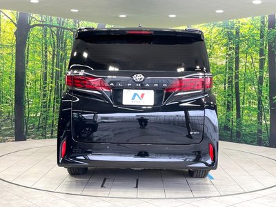 صورة 16 لـ 2025 Toyota ALPHARD