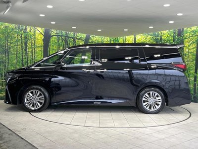 صورة 27 لـ 2025 Toyota ALPHARD