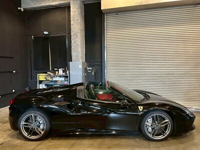 صورة مصغرة 27 لـ 2017 Ferrari 488 SPIDER
