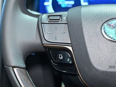 صورة مصغرة 26 لـ 2023 Toyota ALPHARD