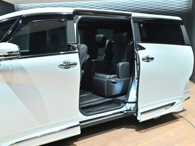 صورة مصغرة 52 لـ 2023 Toyota ALPHARD