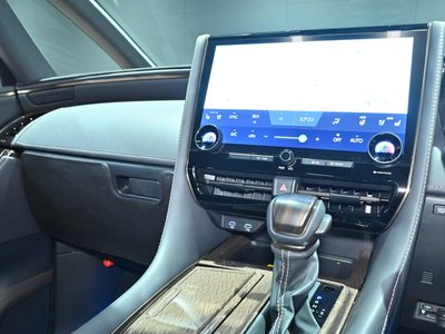 صورة مصغرة 15 لـ 2023 Toyota ALPHARD