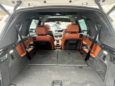 2020 BMW X7 thumbnail 30