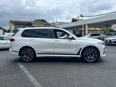 2020 BMW X7 thumbnail 25